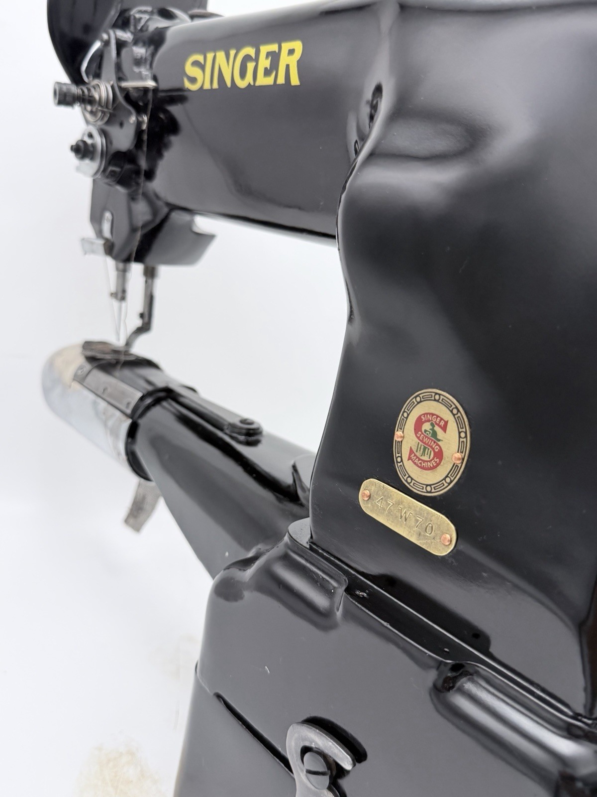 Singer 47W70 Industrial Darning Machine – Fully Refurbished