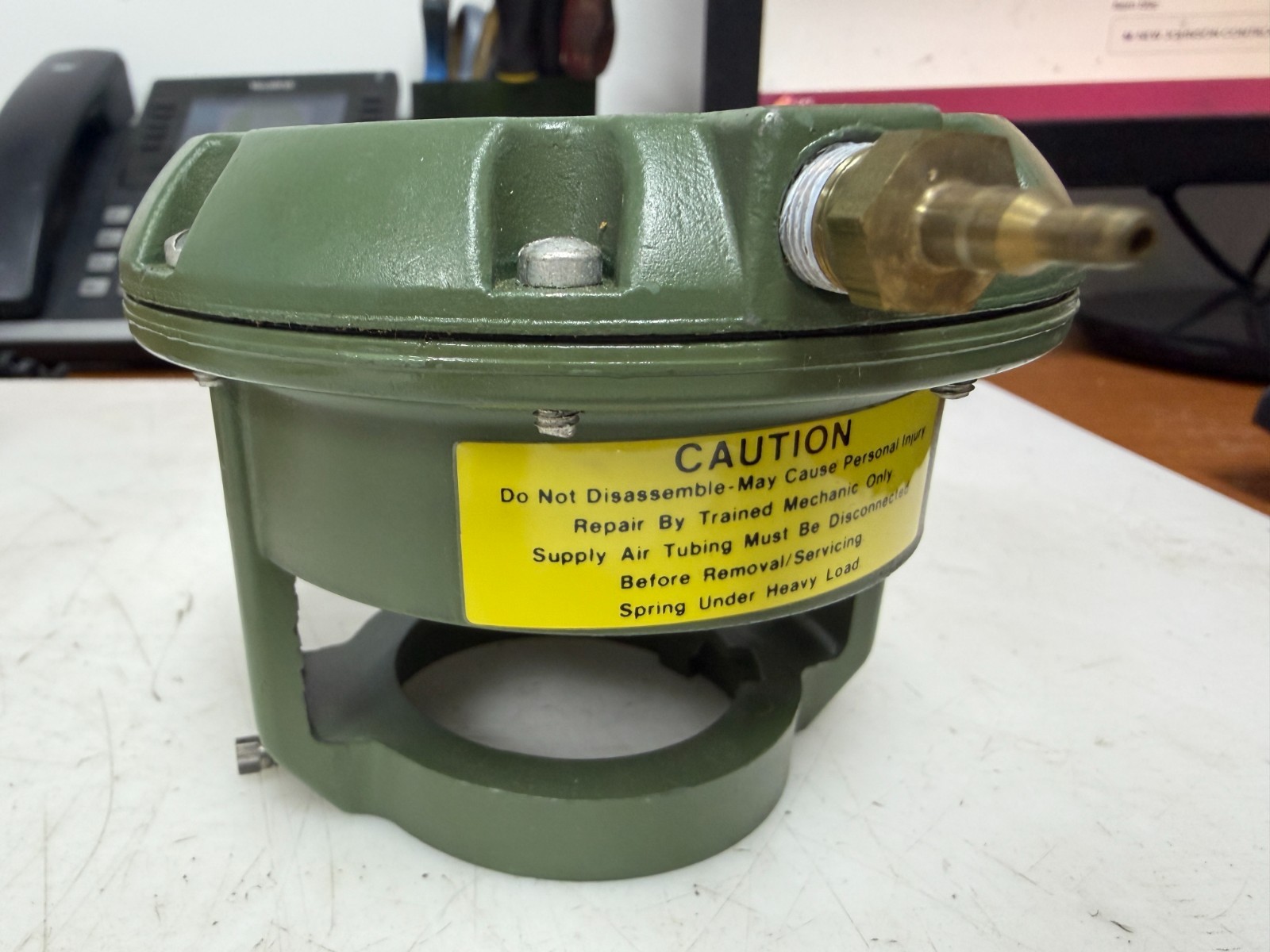 👀NEW JOHNSON CONTROLS EXPOSED DIAPHRAGM ACTUATOR 30 PSIG V-3000-1