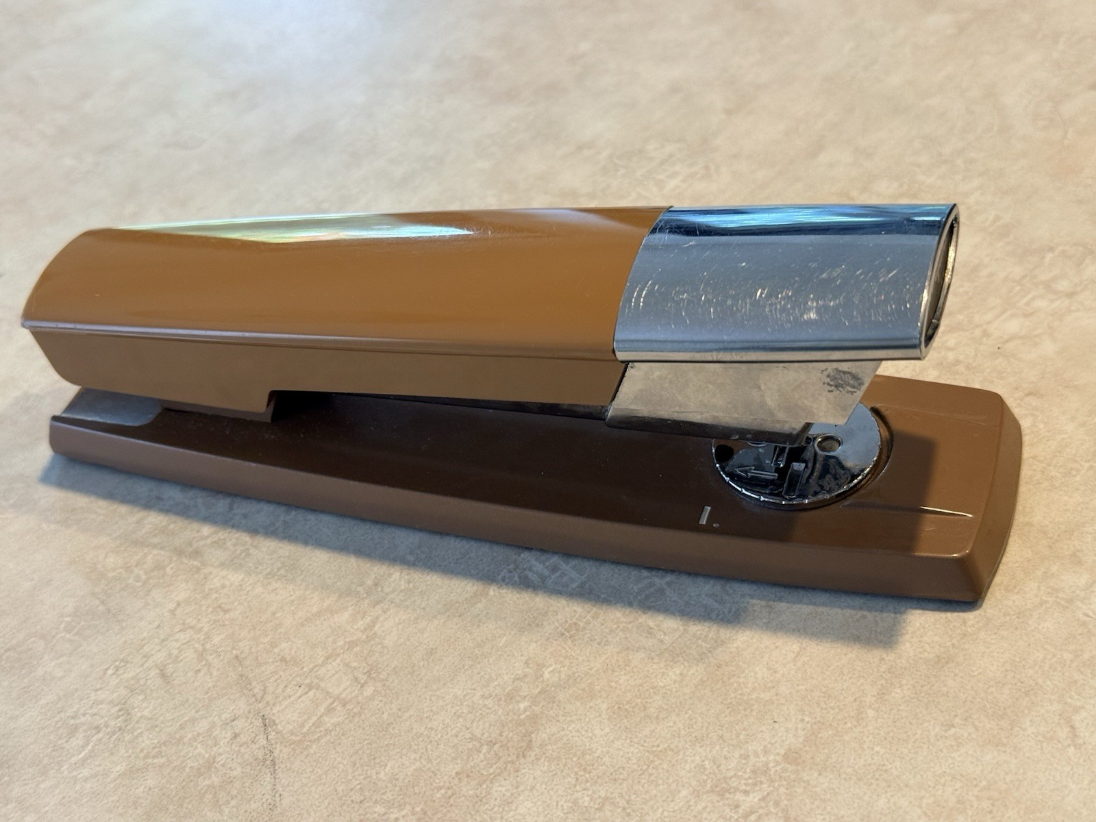 Vintage Swingline 333 Stapler Mid Century Brown & Chrome 8” Works