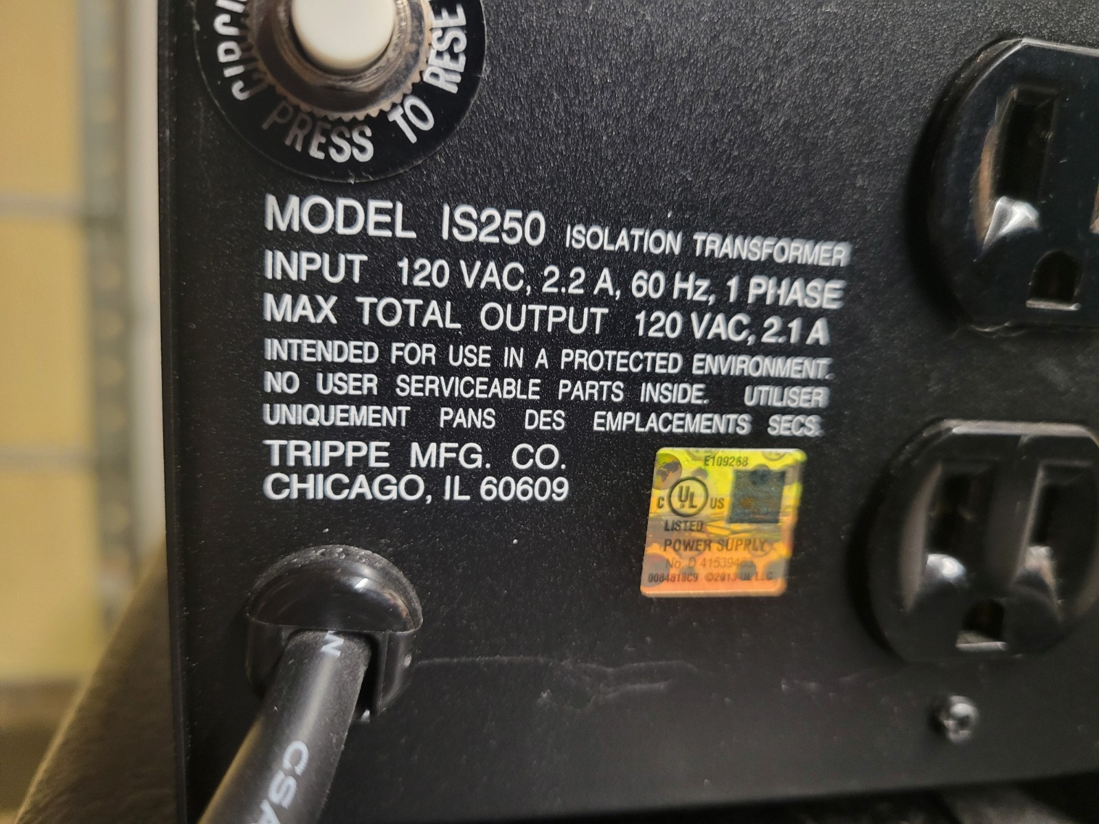 Tripp Lite IS250 250VA 1:1 Isolation Transformer 120VAC 60Hz, 2 Type B Outlets