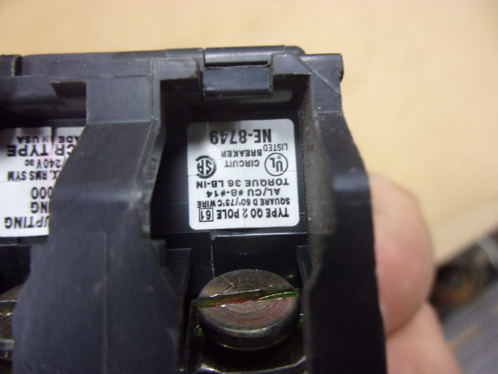 Square D QO210 120 240 V AC 2 Pole 10 Amp Plug In Circuit Breaker NE-7482 HACR
