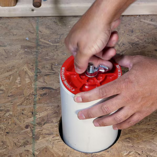 Gripper 4 in. Plastic Mechanical Test Plug