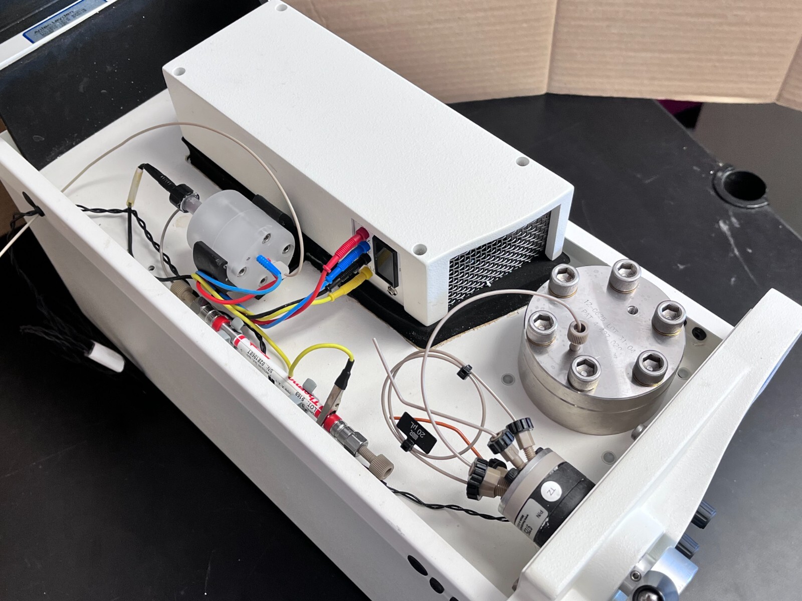 Antec Leyden Intro HPLC Electrochemical Detector for Liquid Chromatography