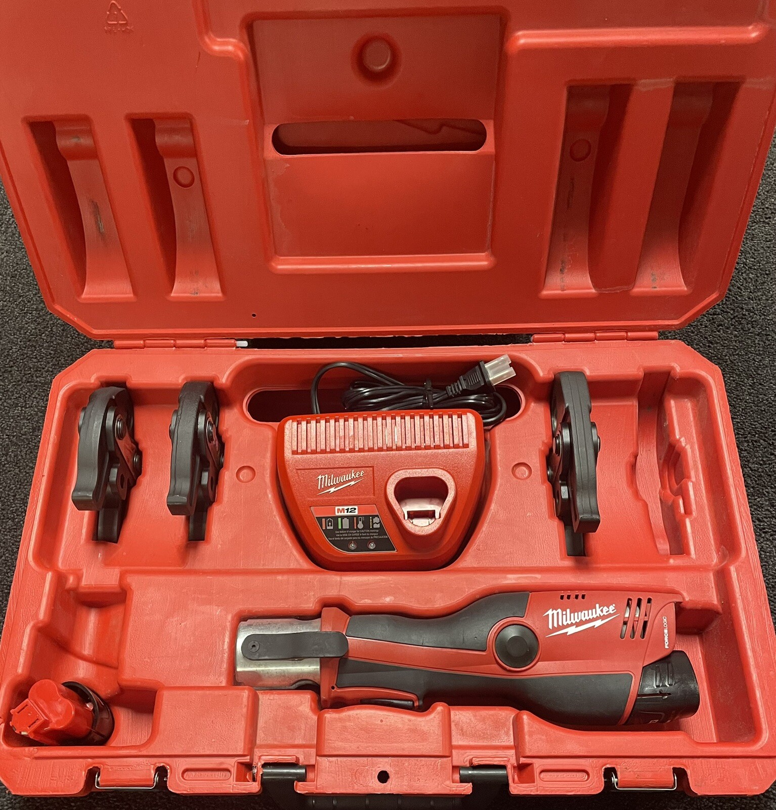 Milwaukee M12 Force Logic Press Tool Kit (2473-22)