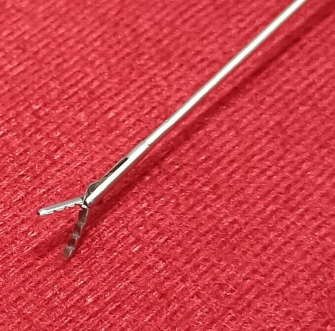 Hysteroscopy Semi-Rigid Alligator Grasper 5FR 40cm Reusable Instruments.