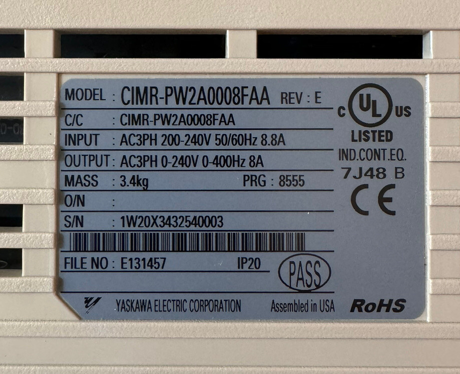 CIMR-PW2A0008FAA Yaskawa P1000 200V 3 Phase 8A Variable Frequency drive