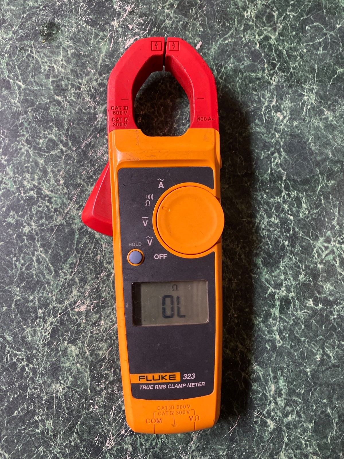 FLUKE 323 TRUE RMS CLAMP METER TESTED