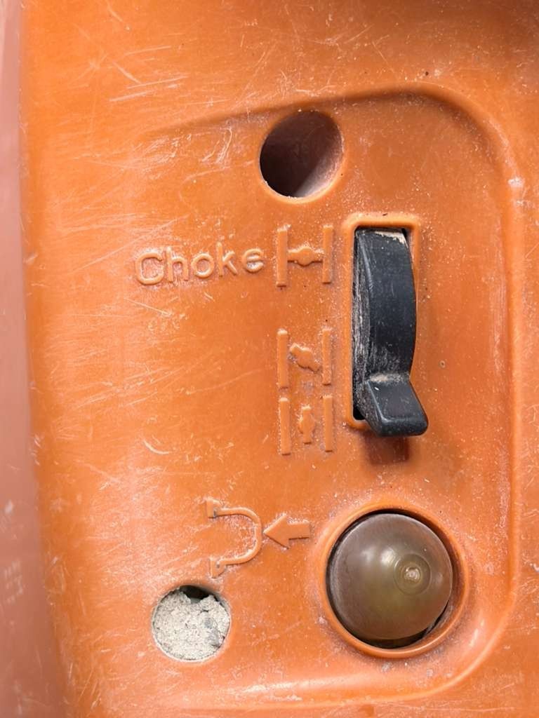 STIHL TS420 14 inch Gas Handheld – Cut-Off – Orange – USED