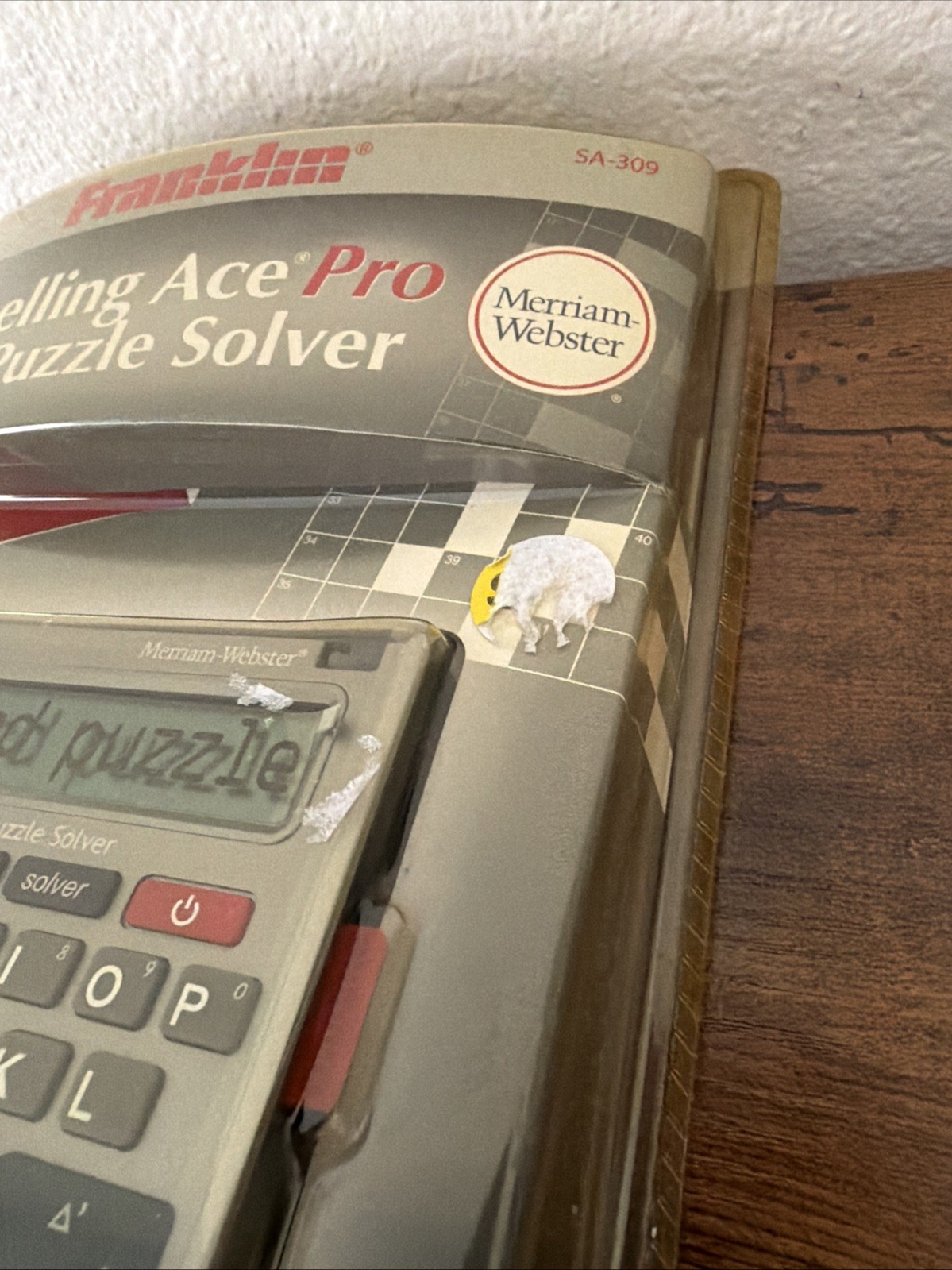 Franklin Spelling Ace Pro & Puzzle Solver SA-309 – Sealed (Listed as Used)