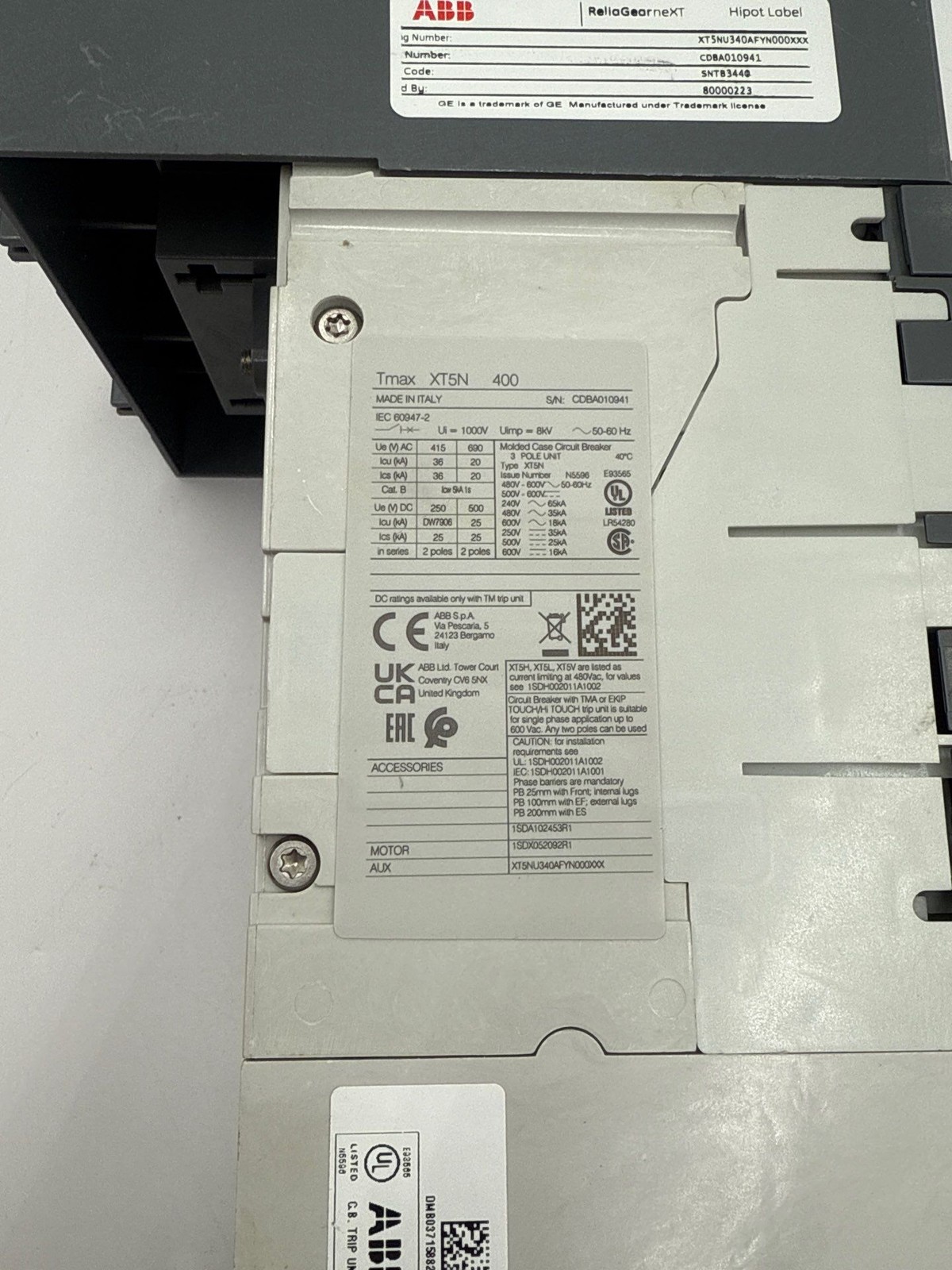 ABB XT5NU340AFYN000XXX ReliaGear Circuit Breaker 400A 3P 600V XT5N 400 400 Amp