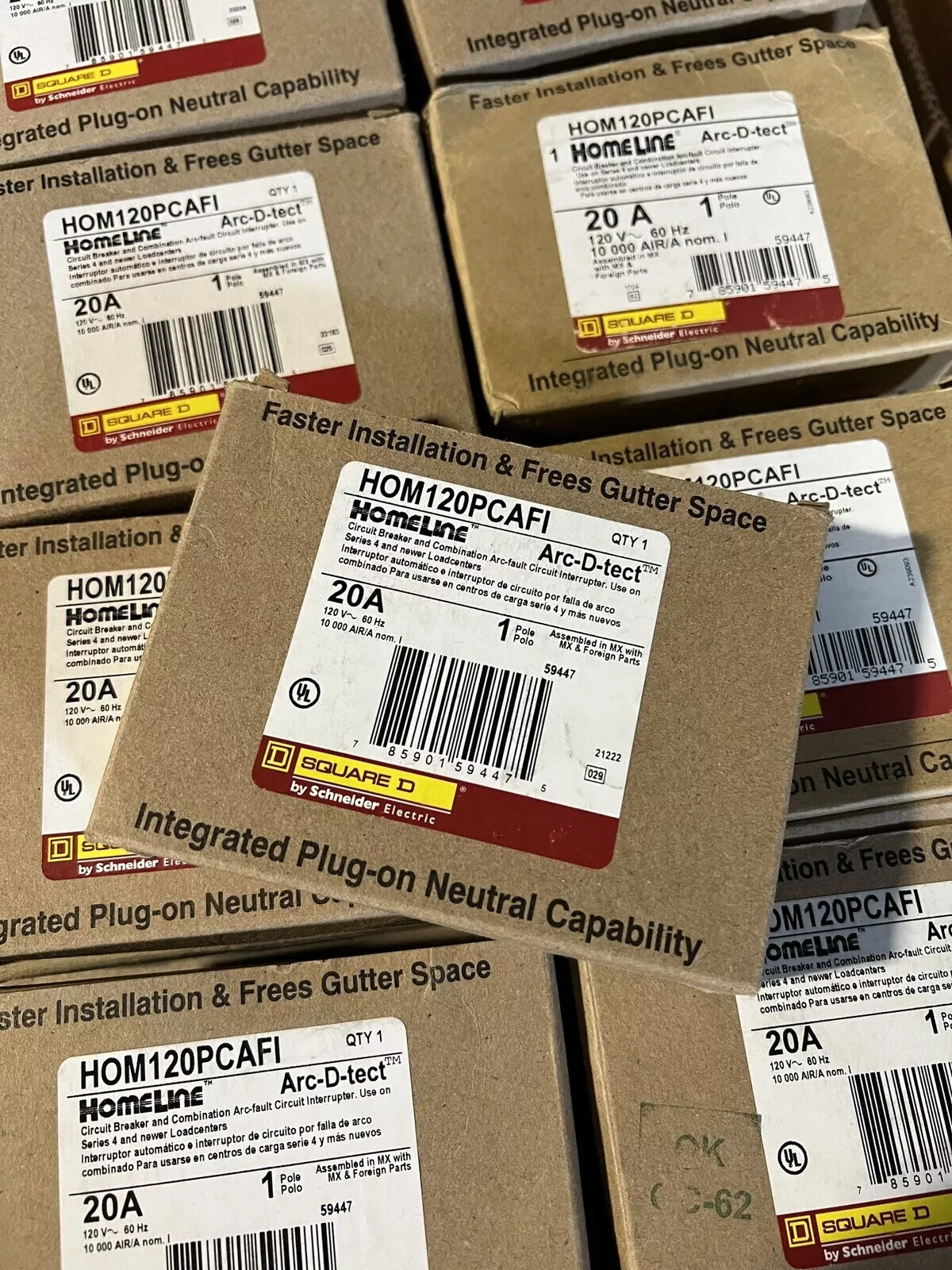 Square D HOM120PCAFI Homeline 1 Pole 20Amp 120VAC Circuit Breaker