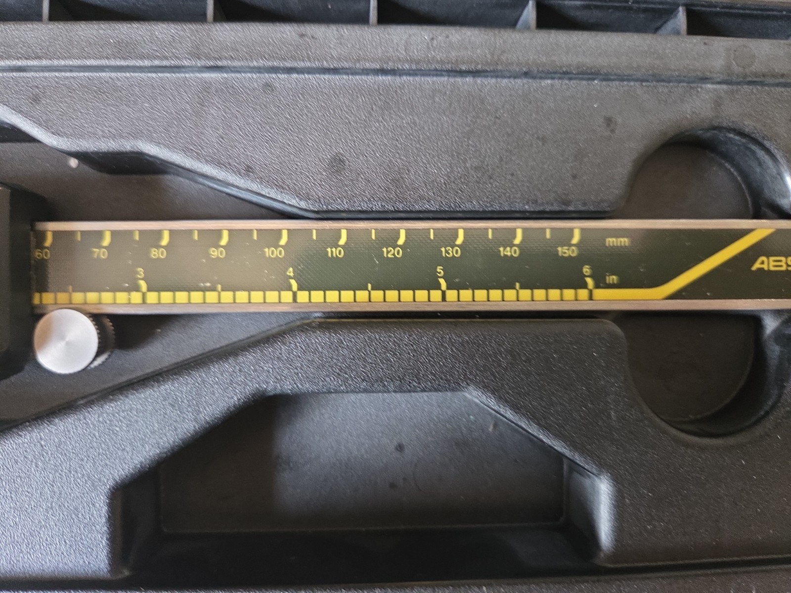 Mitutoyo Digimatic Caliper 500-196-30 Absolute, 0″-6″, 150mm CD-6″ (USED)