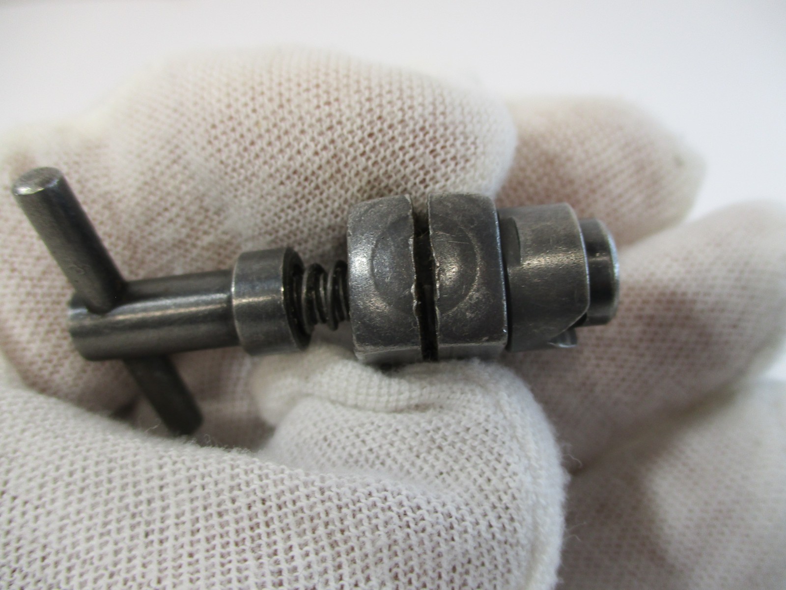 Dial Indicator SNUG Height Gage Sleeve Clamp 1/4″ Upright x 1/4″ Mount Hole VGC