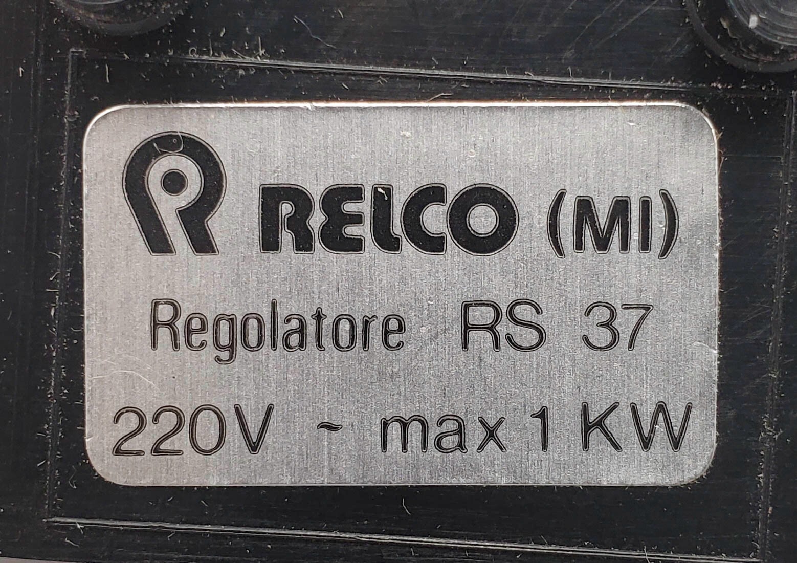 NEW Relco Lighting RN0708N RTS 37 Dimmer Switch 220-240V 600-1000W