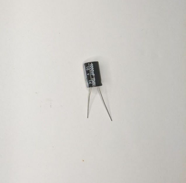 2 EA Radial Electrolytic Caps-PICK VALUES (0.1uF-6800uF) 4V-450V Mr Circuit