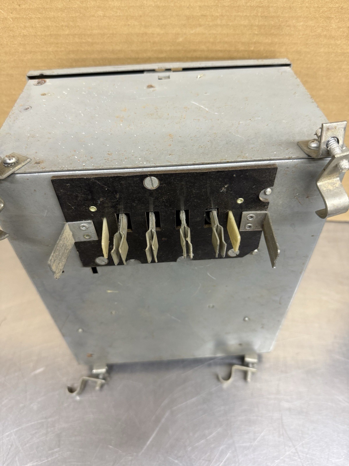 General Electric DH422R Flex A Plug Buss Plug Switch Fusible 60A 240V