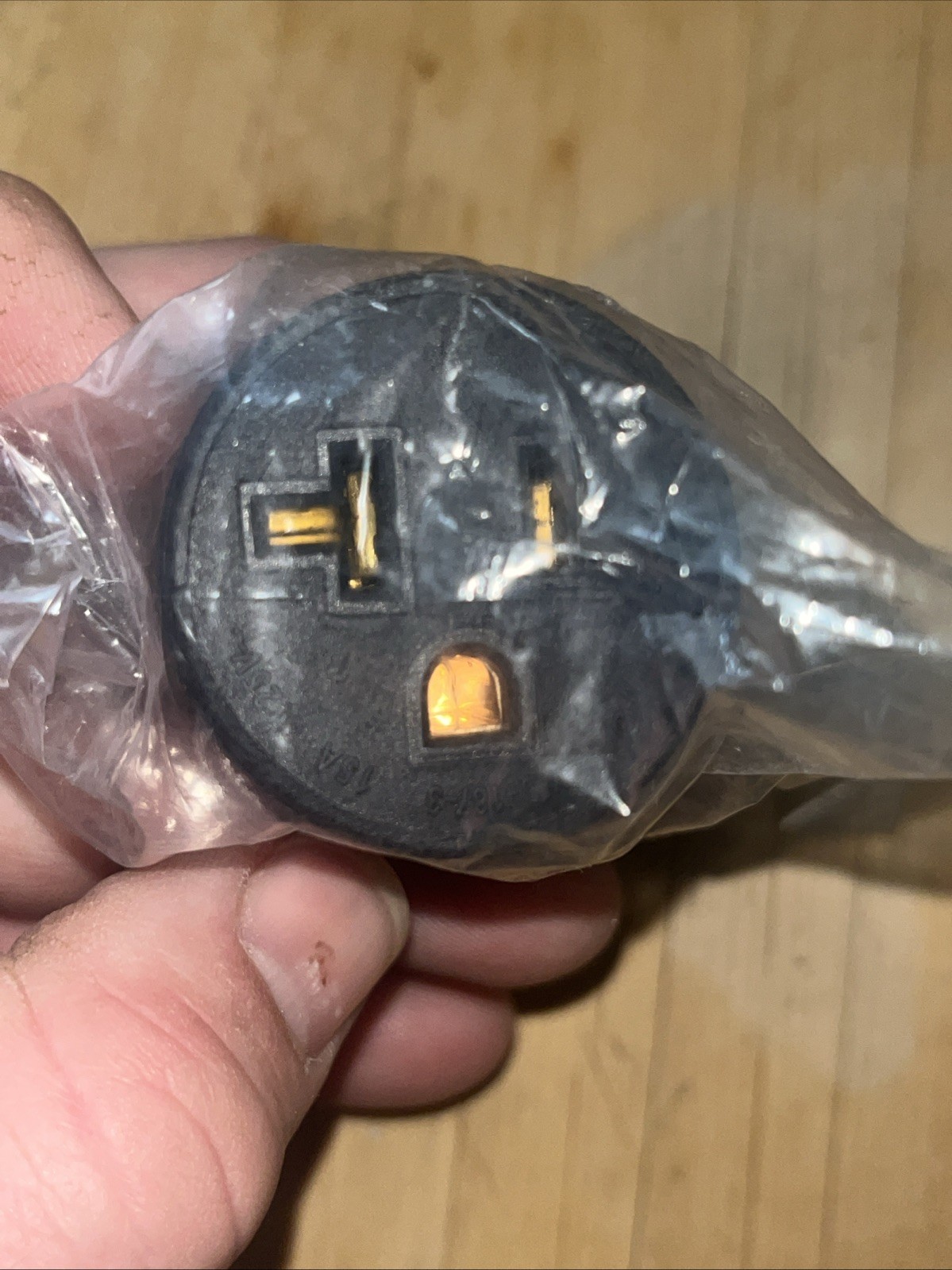 Conntek 30129 15A to 15/20A Plug Adapter