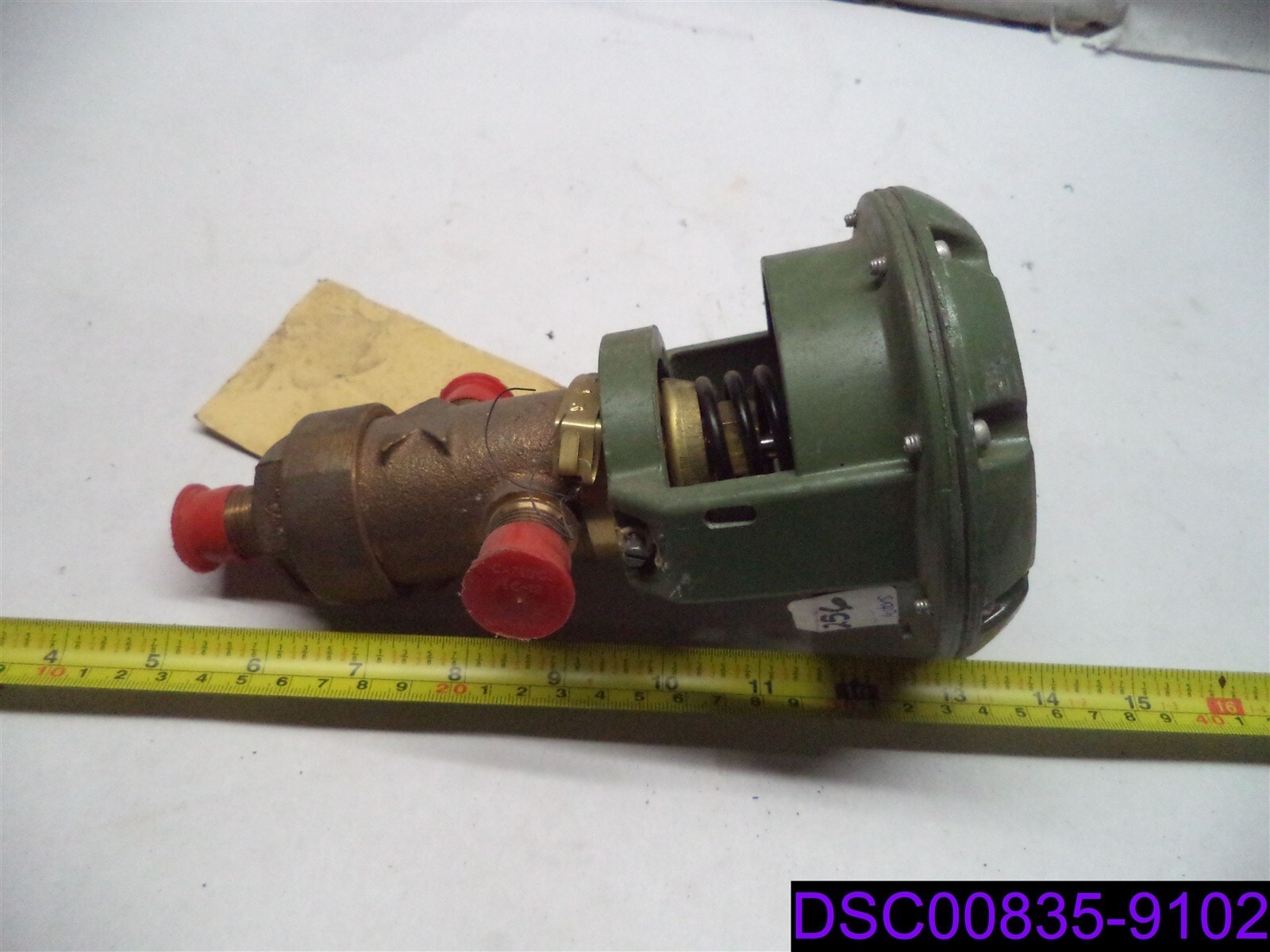 JOHNSON CONTROLS V-3000-1 DIAPHRAGM ACTUATOR