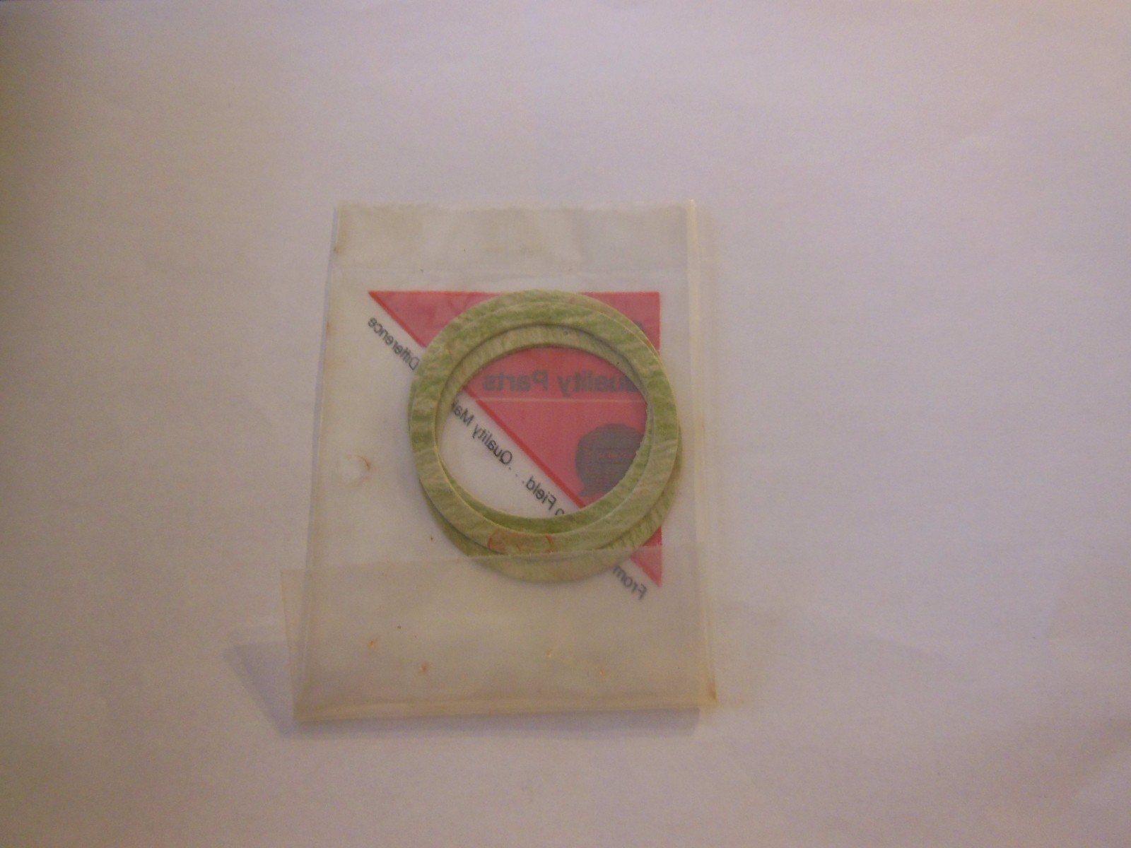 NEW FISHER 1R2862X0112 GASKET TO 302F / 150C 1 13/16″ X 2 7/32″ X 1/32″ (3 EA)