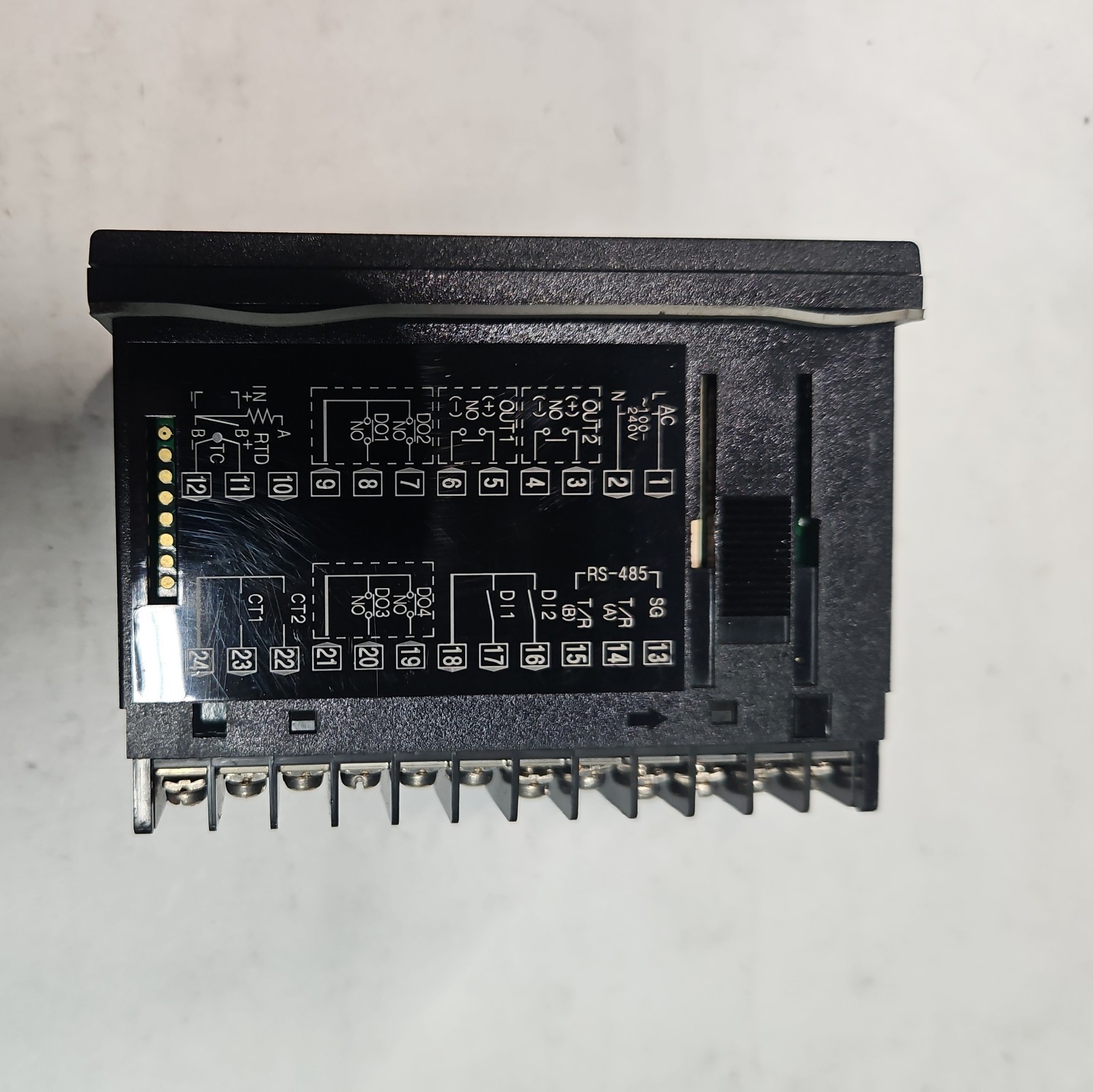 RKC RB400 Digital Temperature Controller 100 To 240V AC 50/60Hz