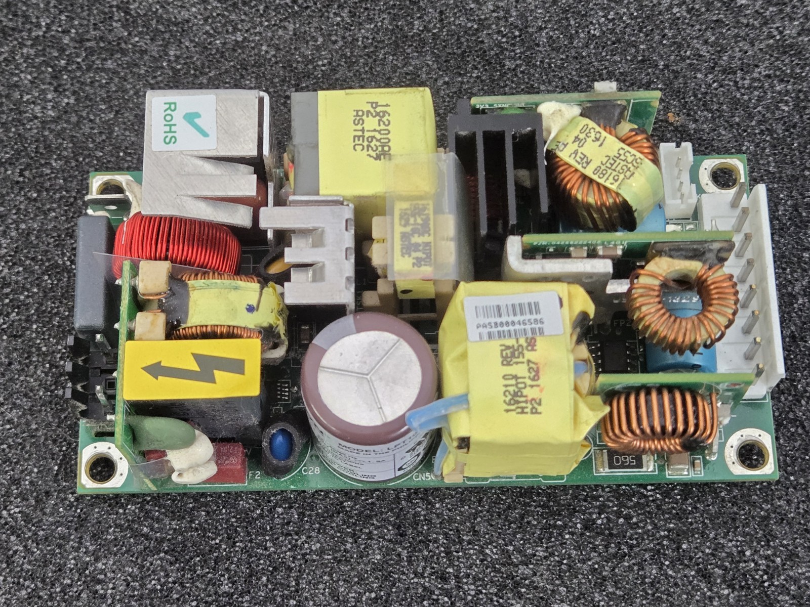 Astec Artesyn 3-Output Power Supply LPT104-M 5V@18A 24V@3A 12V@2.3A In:100-250V