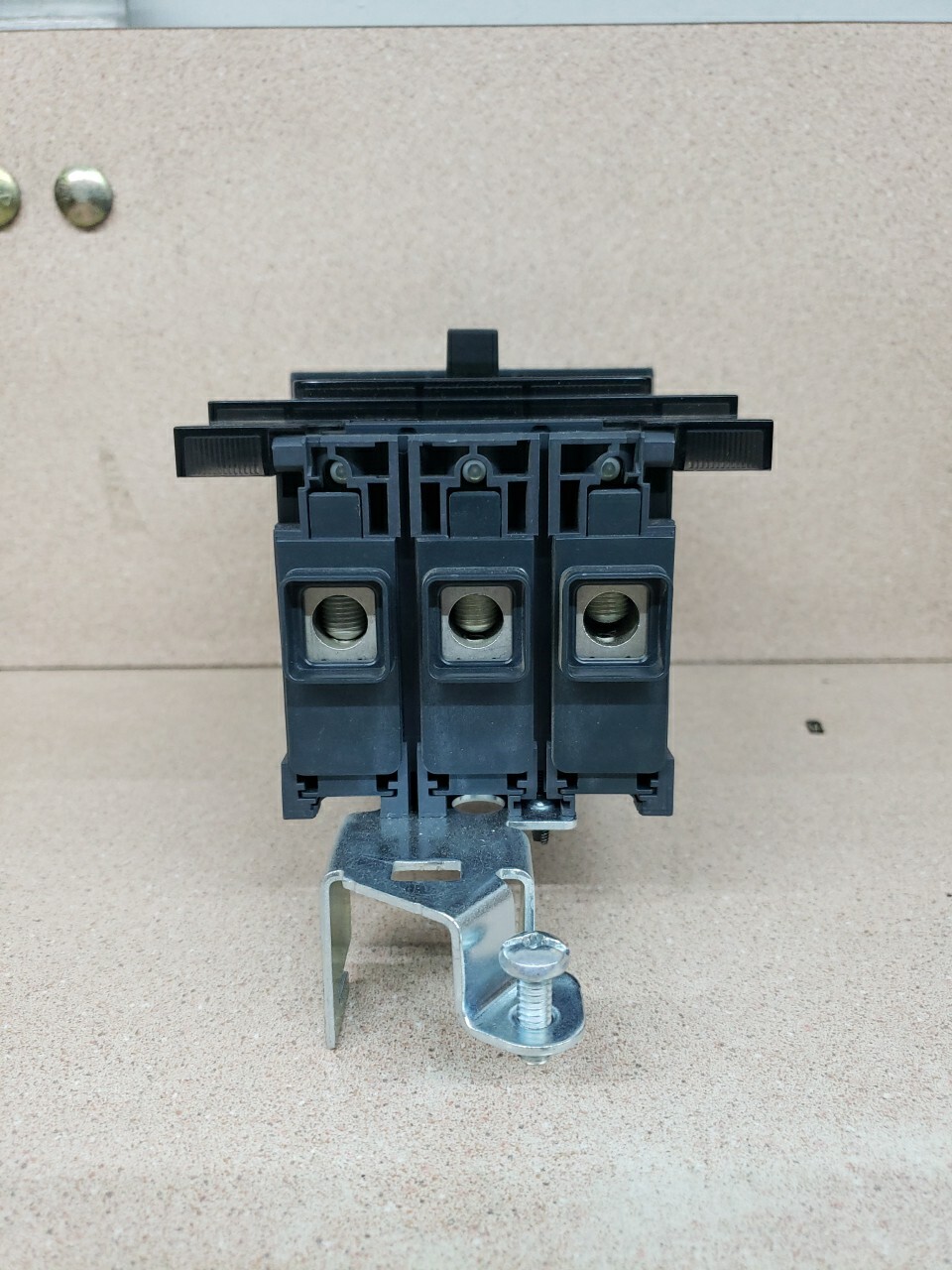 New take out Square D BJA36125 3 Pole 125 Amp 600 Vac PowerPact I-Line Breaker