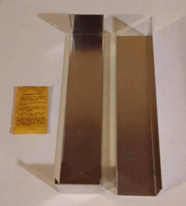 CU-3014-A Combination Snap Or Screw Type Minibox 12″x 2 1/2″x 2 1/4″ Aluminum