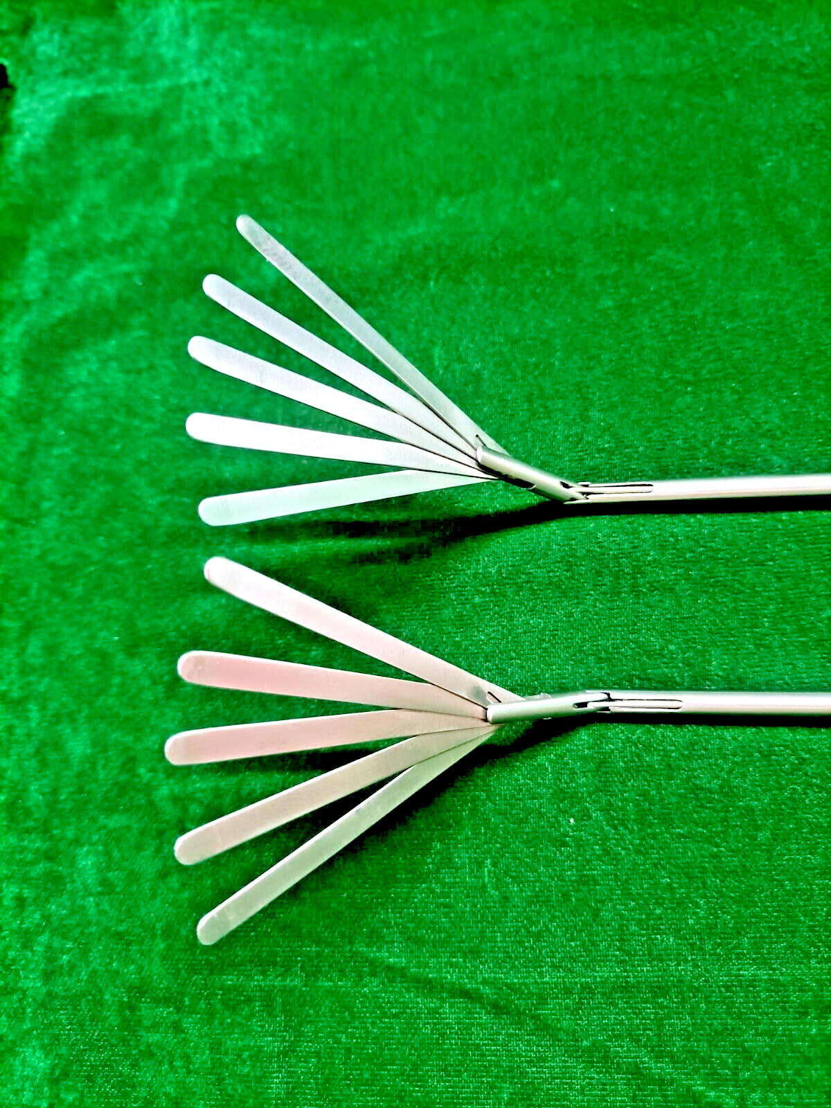 2pc Laparoscopic Fan Retractor 5 Blades Articulation 5mm Reusable Instruments