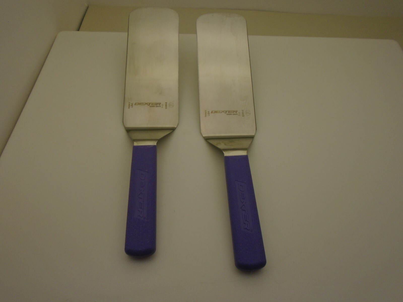 Dexter USA 8X3 Set (2) Spatula Turners Stainless Semi Flex Purple Handle S286-8