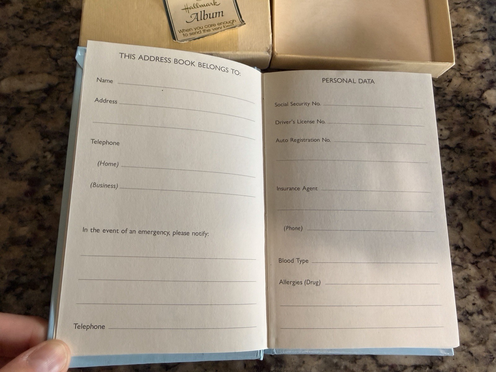 Hallmark Illustrated Blue Address Book w/ Box, Memories and Mementos RA 880-2