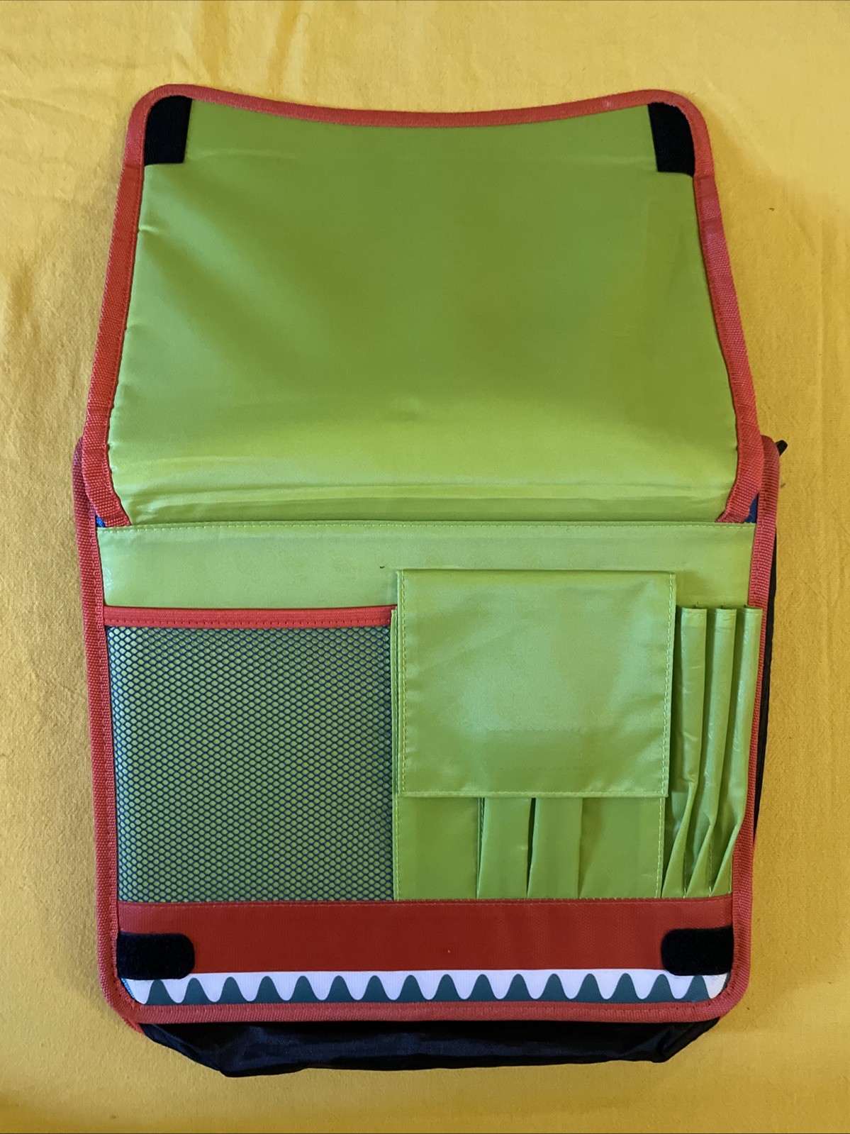 NWT Case-it Monsters The Flip Top 3-Ring Zipper Binder 2″ Capacity Book