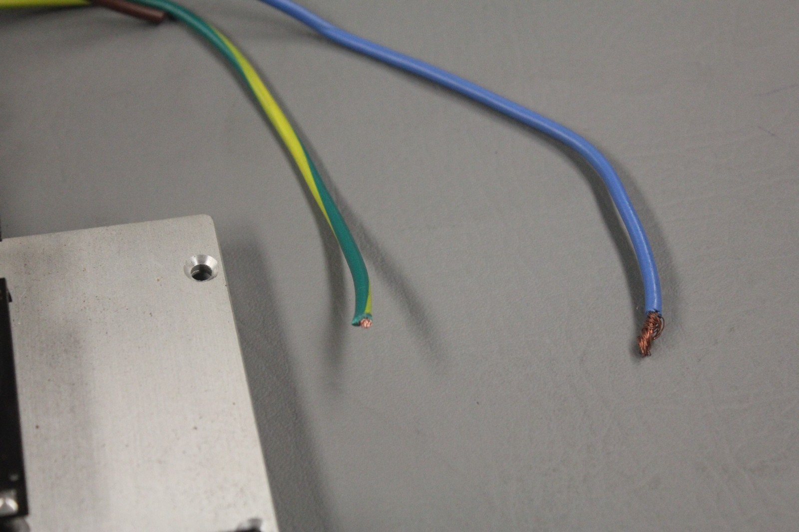 VICOR VIPAC INTEGRATED POWER SUPPLY DUAL CAPACITER BOARD 03050613090321