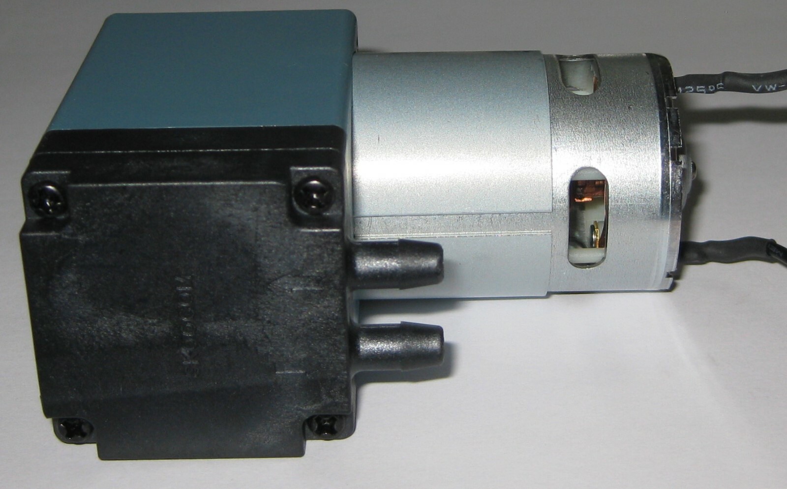 12 V DC Single Diaphragm Head Pressure / Vacuum Pump – 10 L/min – 29 PSI max