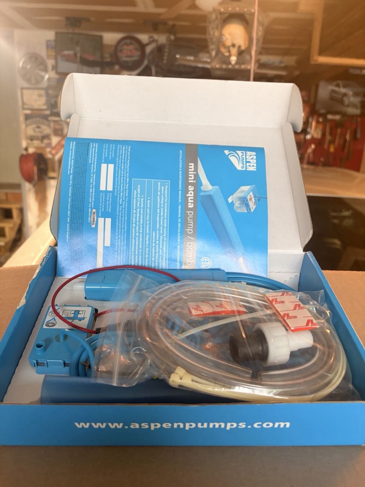 Aspen Pumps Mini Aqua Condensate Pump Kit ASPMAUNI 230V Blue Anti-Siphon
