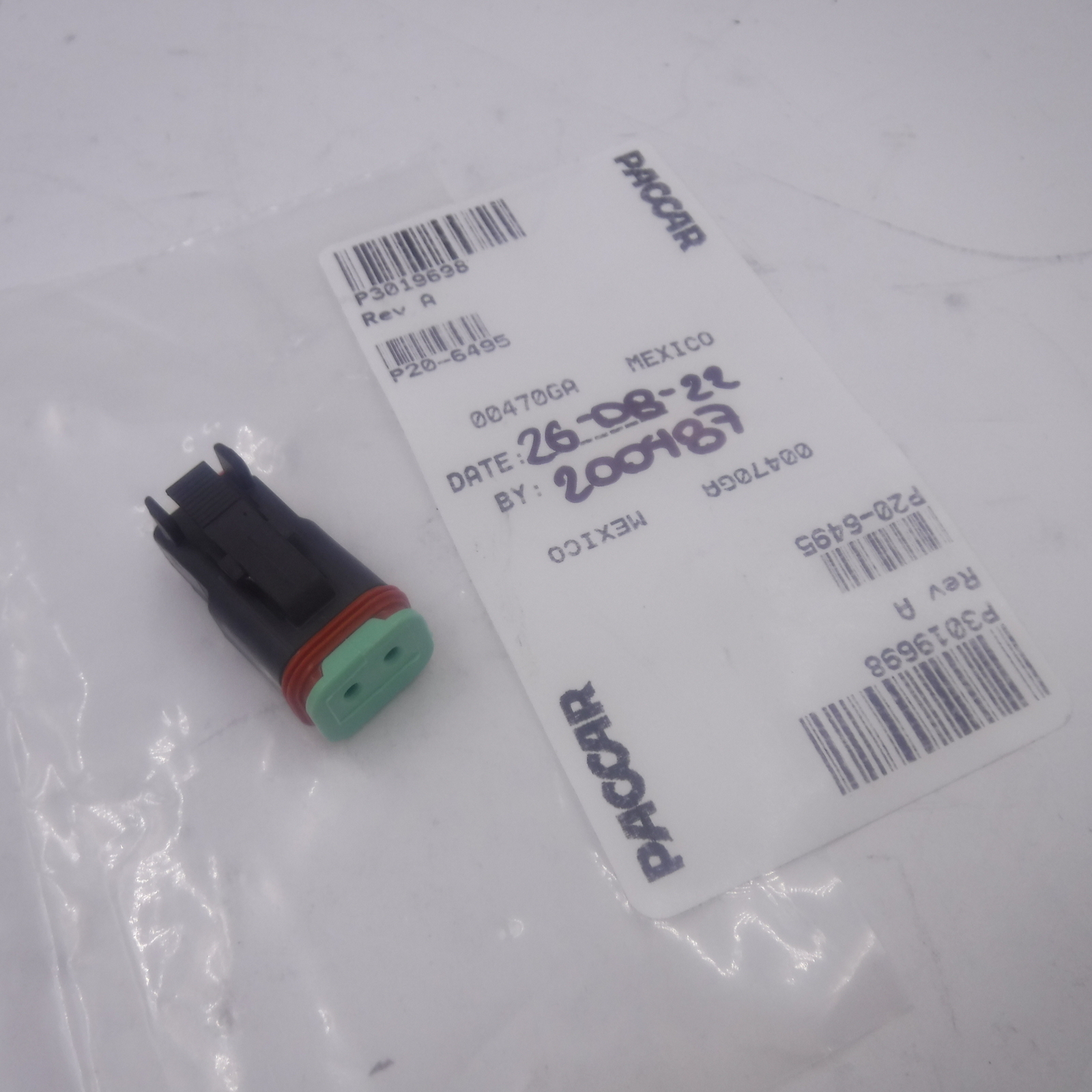 Genuine OEM PACCAR Connector End Plug P3019698 P20-6495