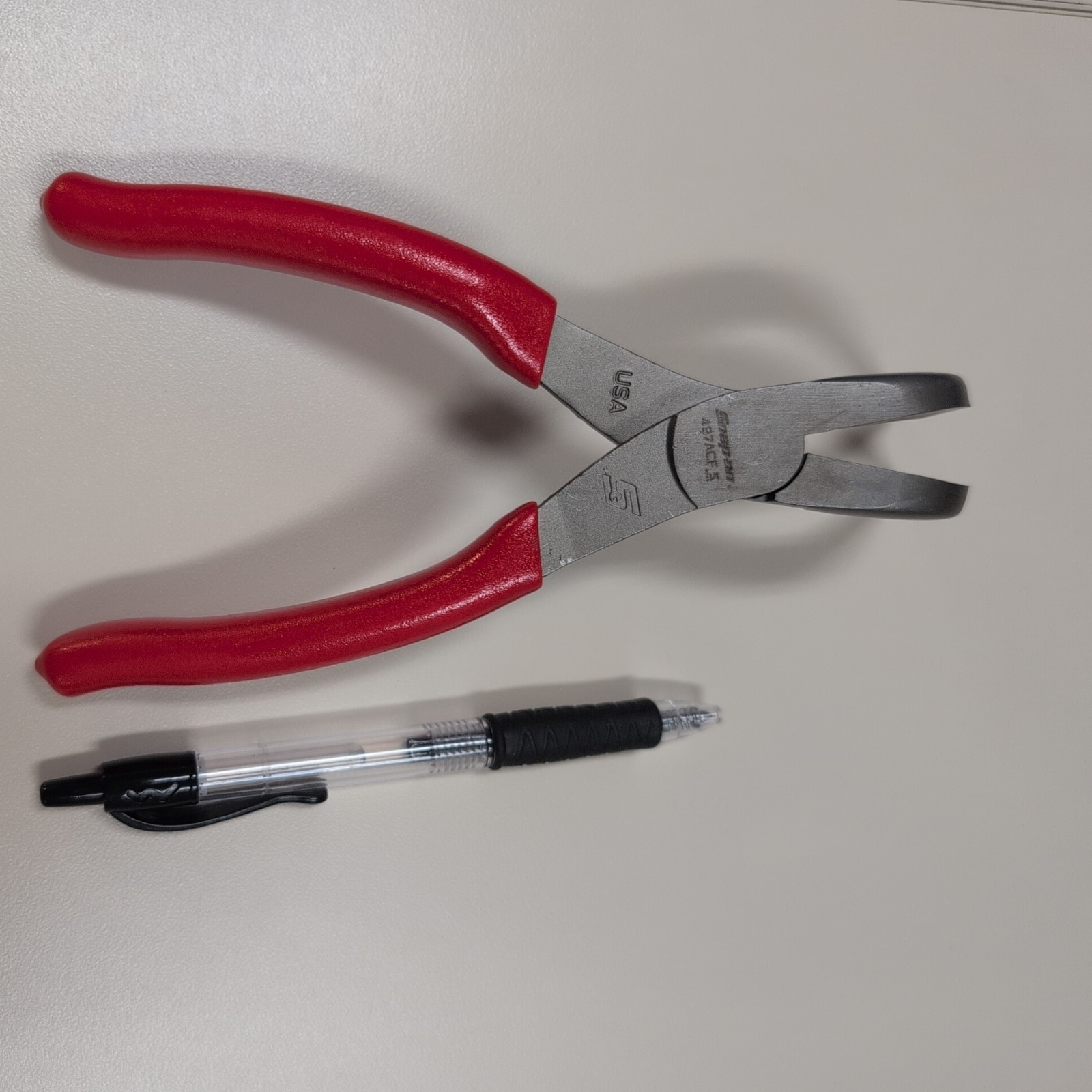 New! Snap On 497ACF 7″ 90 Degree Angle Talon Grip Needle Nose Pliers , Red