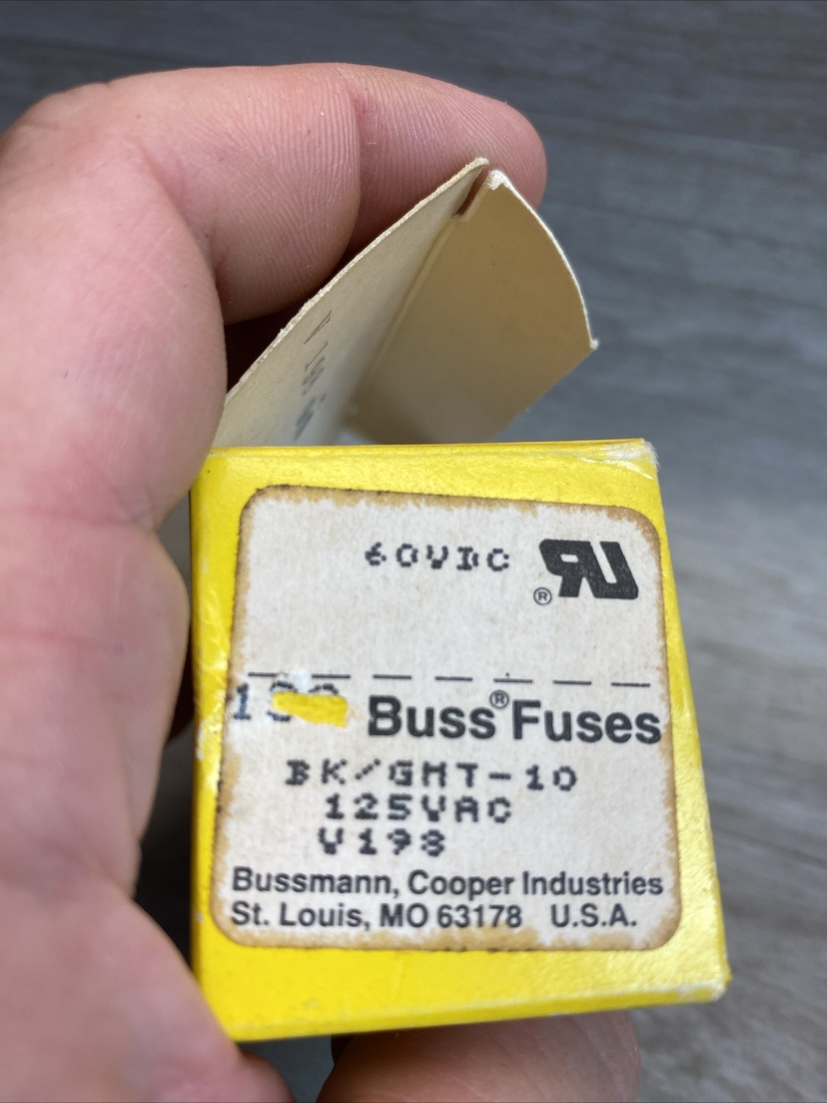 10pcs GMT-10 Fast-Acting Indicating Telecom Fuse 10A Amp Bussmann 10A