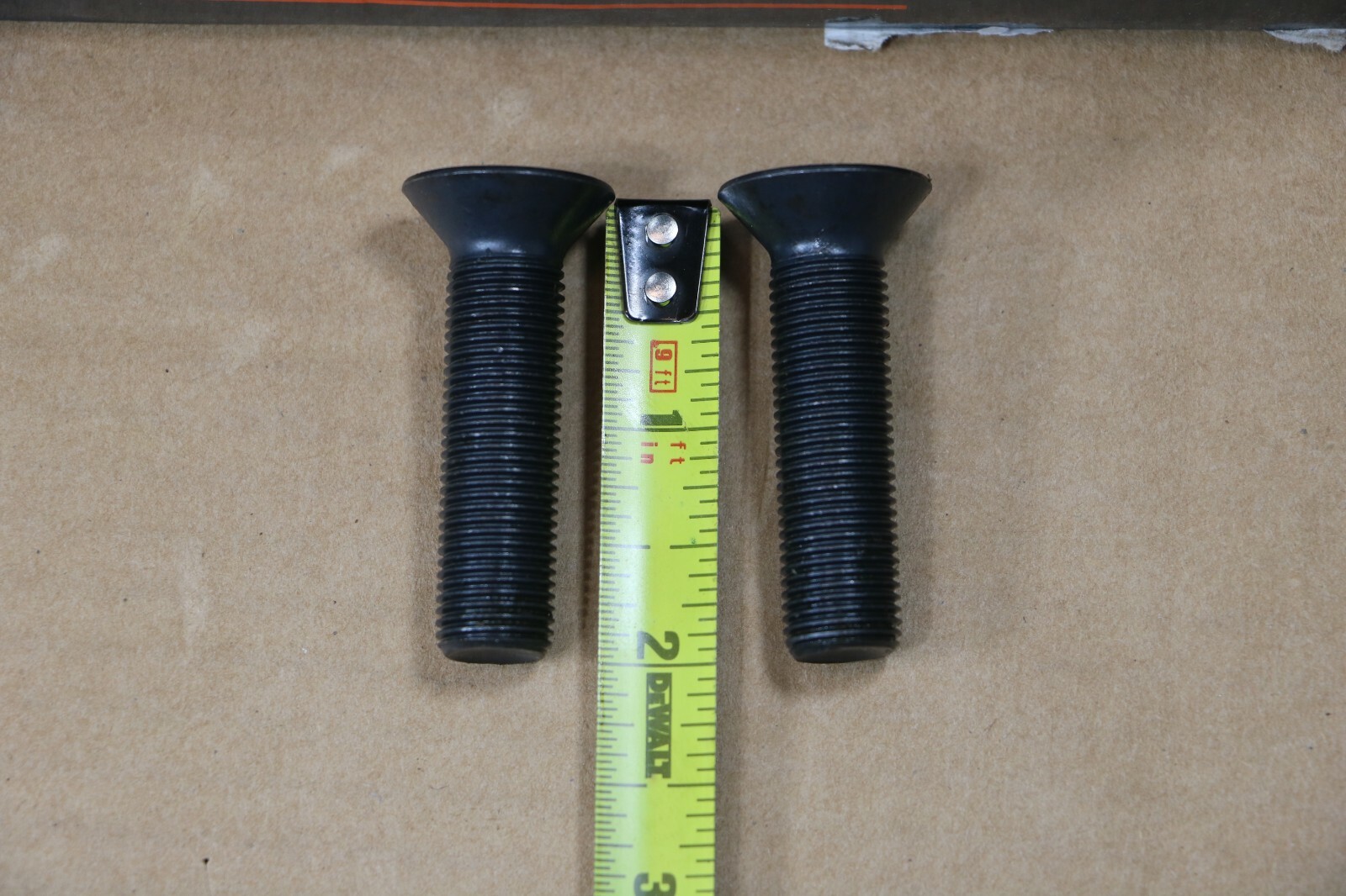 Unbrako 1/2″-20 X 2″ Flat Socket Head Cap Screws #107076, 50 Pieces
