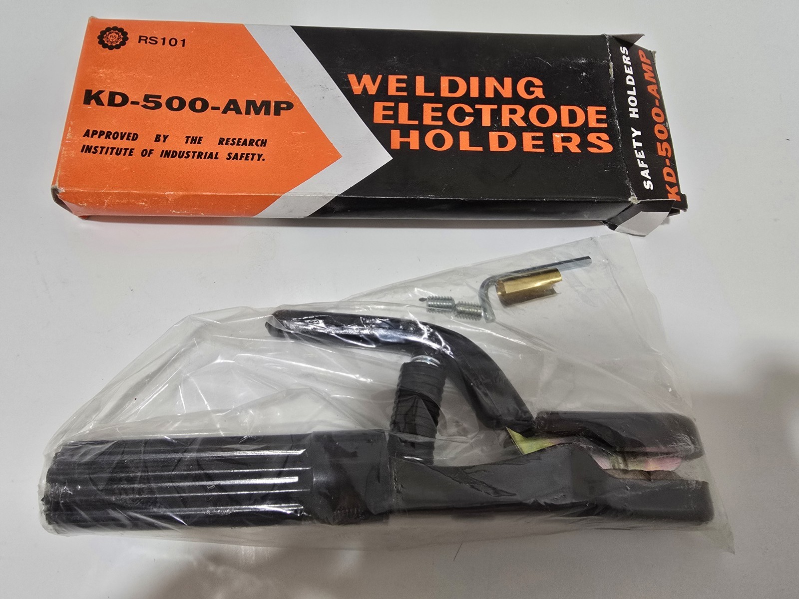 500 Amp Stick Welding Electrode Holder Ergonomic Handle Stinger KD-500-AMP
