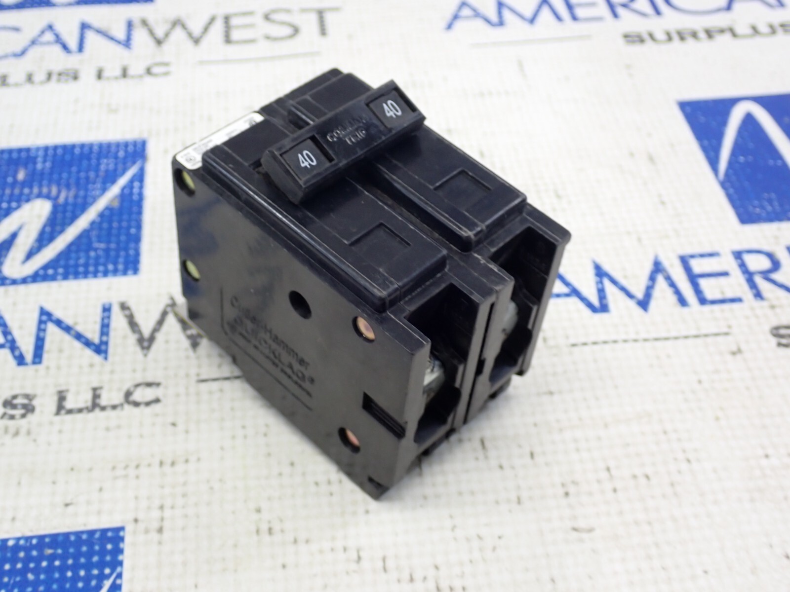 Eaton QBHW2040 2 Pole 40 Amp 120/240 Volt 22kA@120/240V Bolt On Circuit Breaker