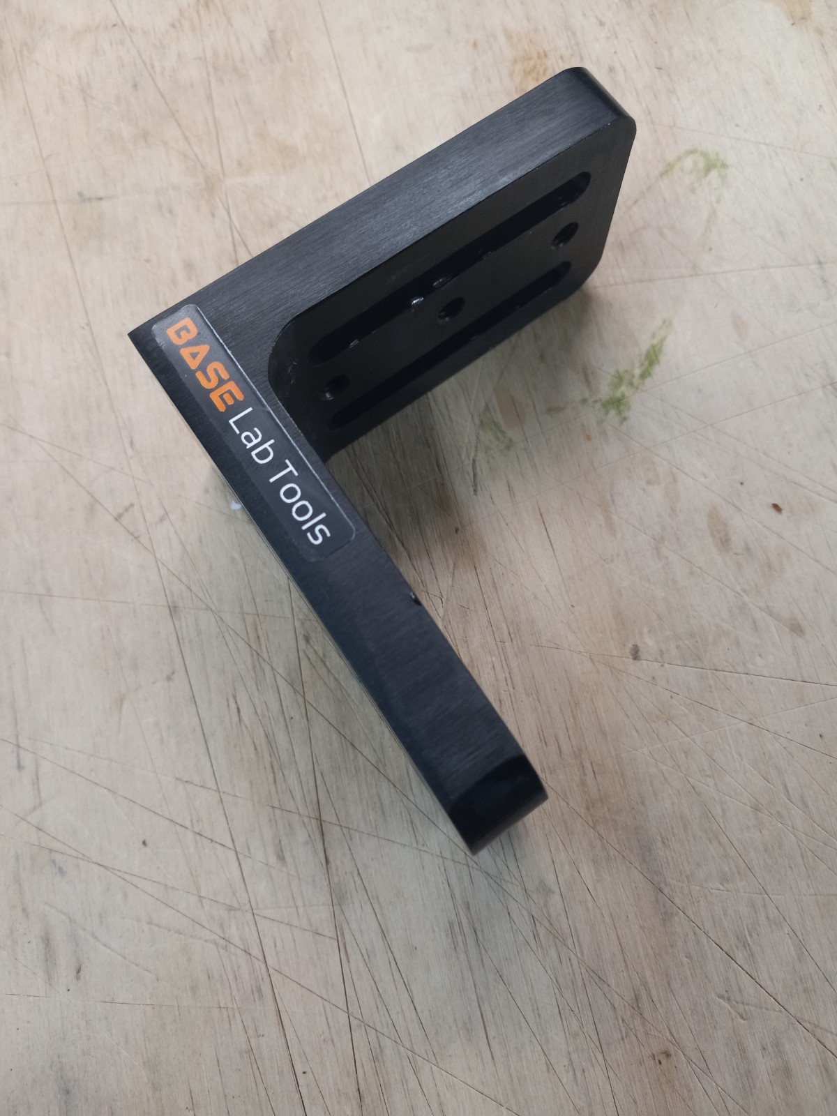 BASELAB TOOLS Right-Angle Mounting Bracket ABS075-M RIGHT ANGLE