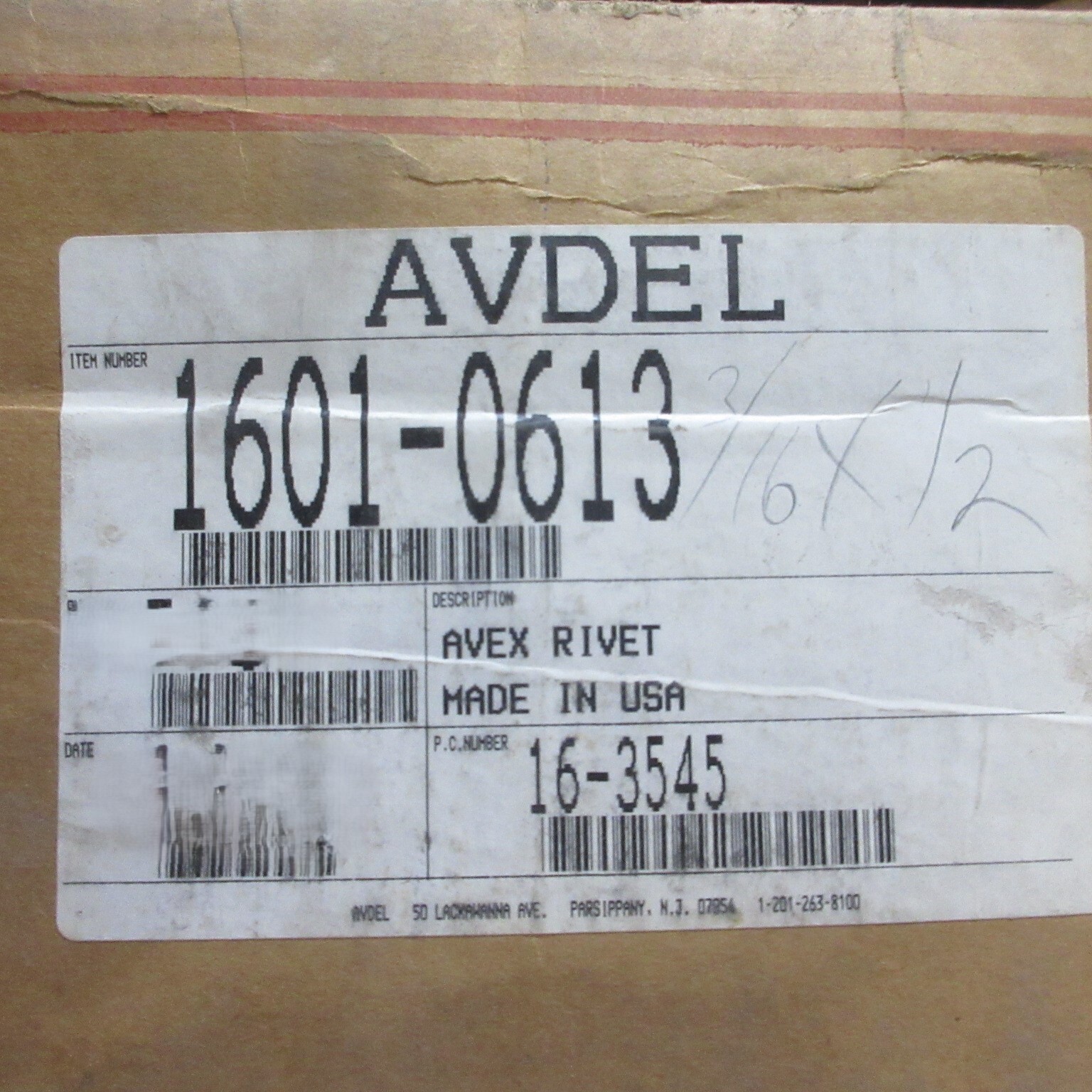 100 LOT Avdel Avex Rivets 1601-0613