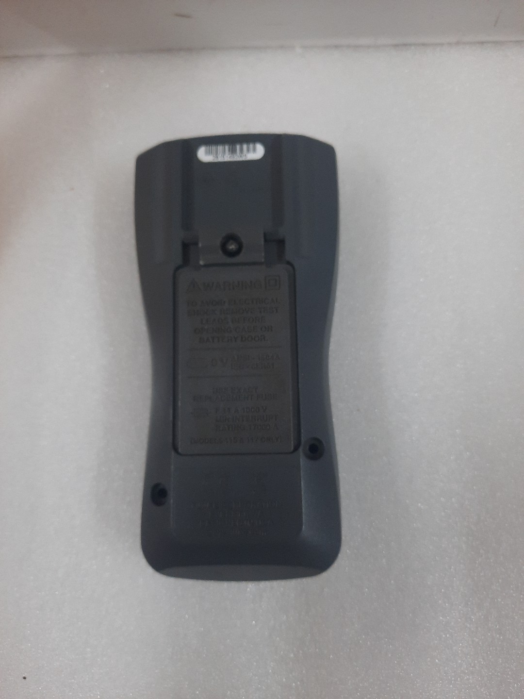Parts only FLUKE 115 True RMS Multimeter working not parts only