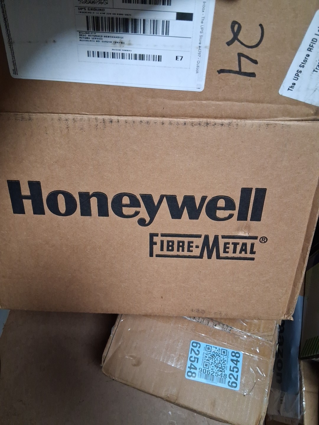 FIBRE-METAL HONEYWELL 906BK EYE & FACE PROTECTION