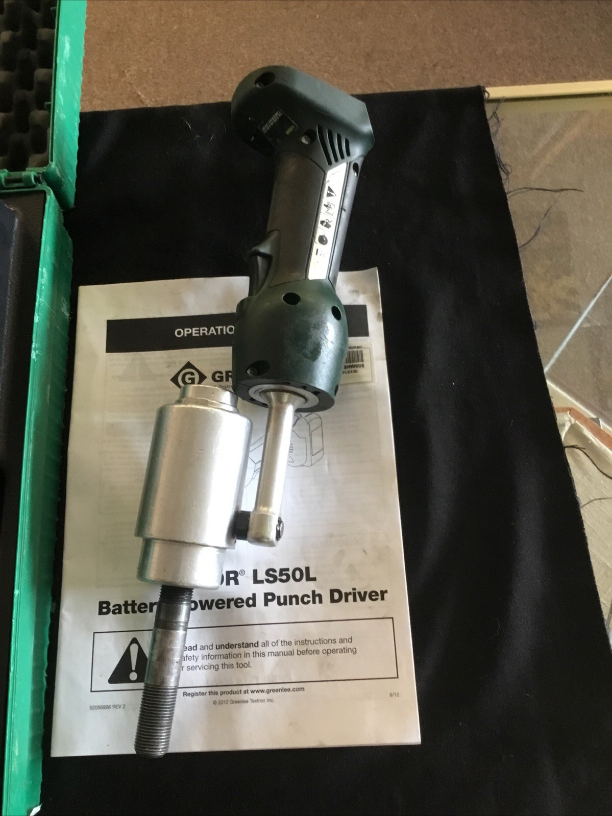 Greenlee Gator LS50L 18V Battery Operated 7-Ton Knockout Punch Driver w/ Case