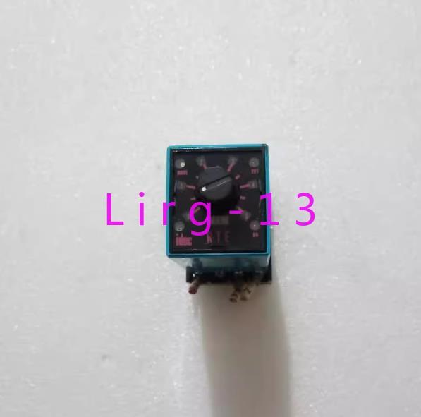 1pc used IDEC RTE-P11 120VAC time relay