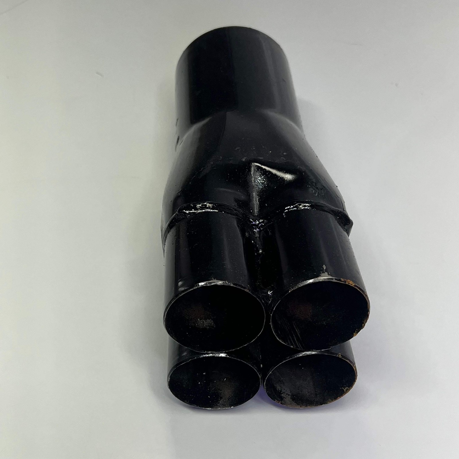 SCHOENFELD Steel Slip-On Collector 1-7/8 3-1/2″ Outlet 9″ Long Black SCHSO83541