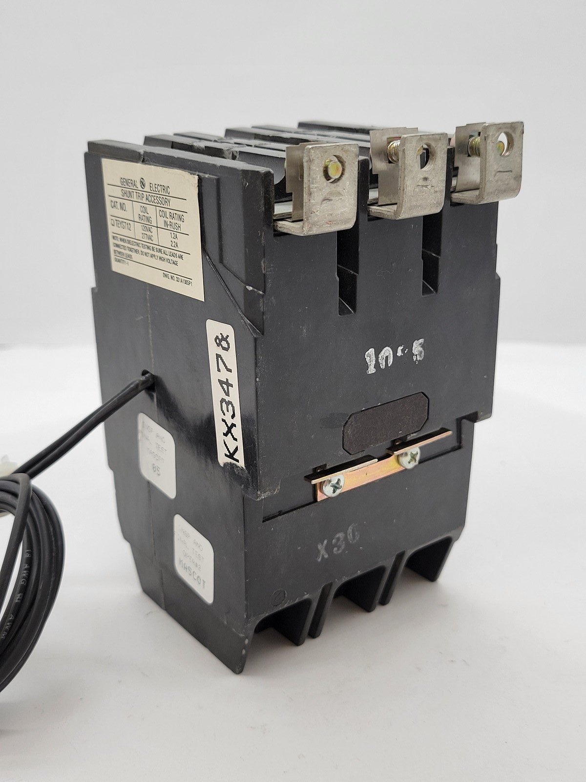 General Electric TEY330ST12 Shunt Trip Bolt-On Circuit Breaker 30A 3P 480/277V