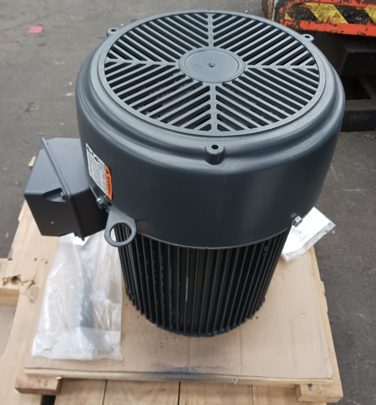 New Regal Browning 15 HP AC Inverter Duty Electric Motor 254T 1775 Rpm 230/460 V