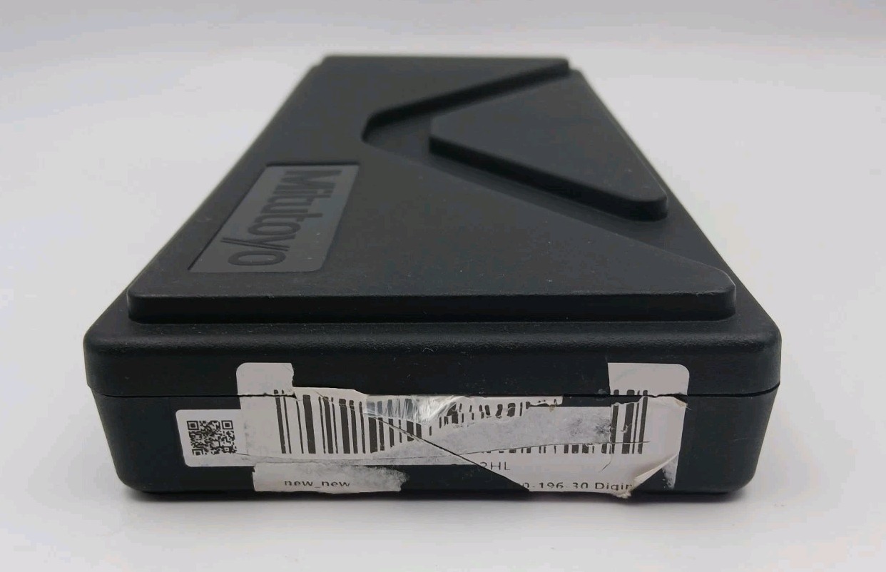 Mitutoyo 500-196-30 Electronic Digital Caliper CD-6″ASX